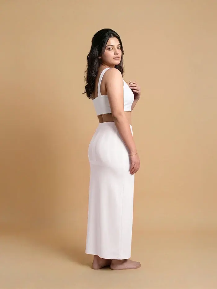 ss406white_0005_Layer25.webp