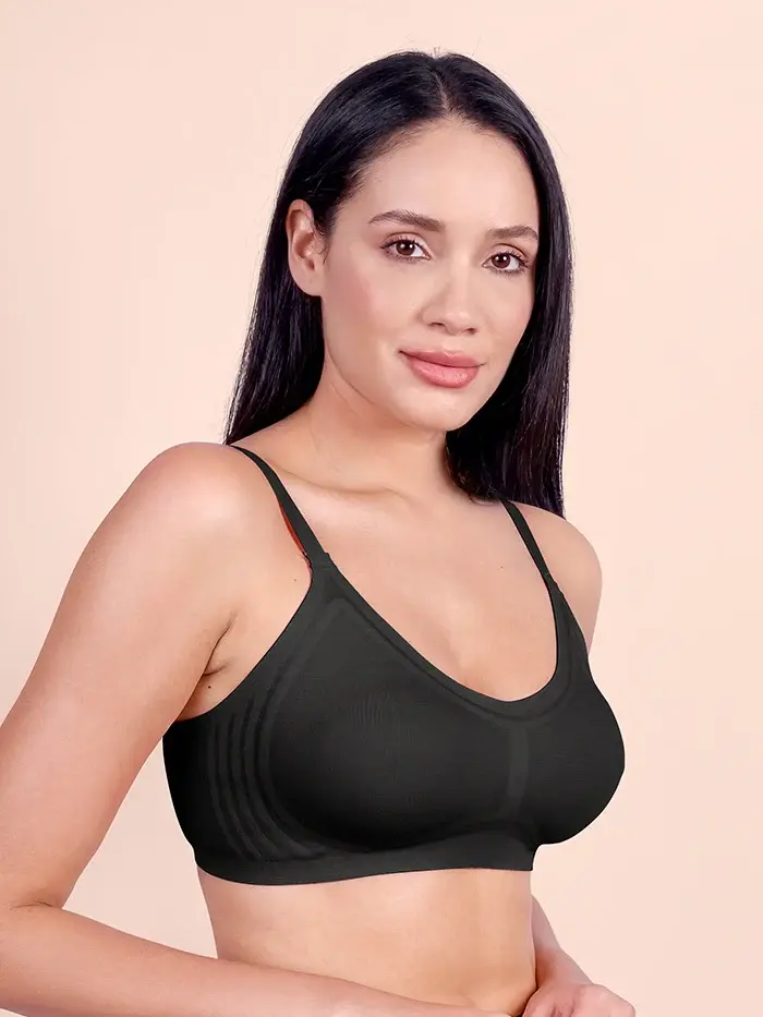 7Black_8da2c633-82e2-4baf-8580-c5514a28ef6a.webp